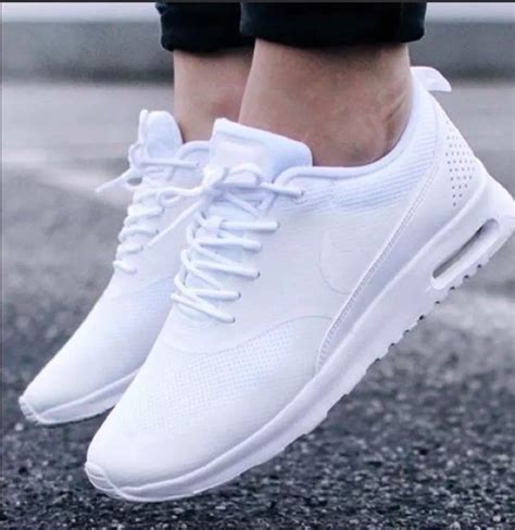 dames sneaker wit nike|popular nike sneakers for women.